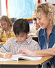Aule scolastiche: troppo affollate e con aria malsana