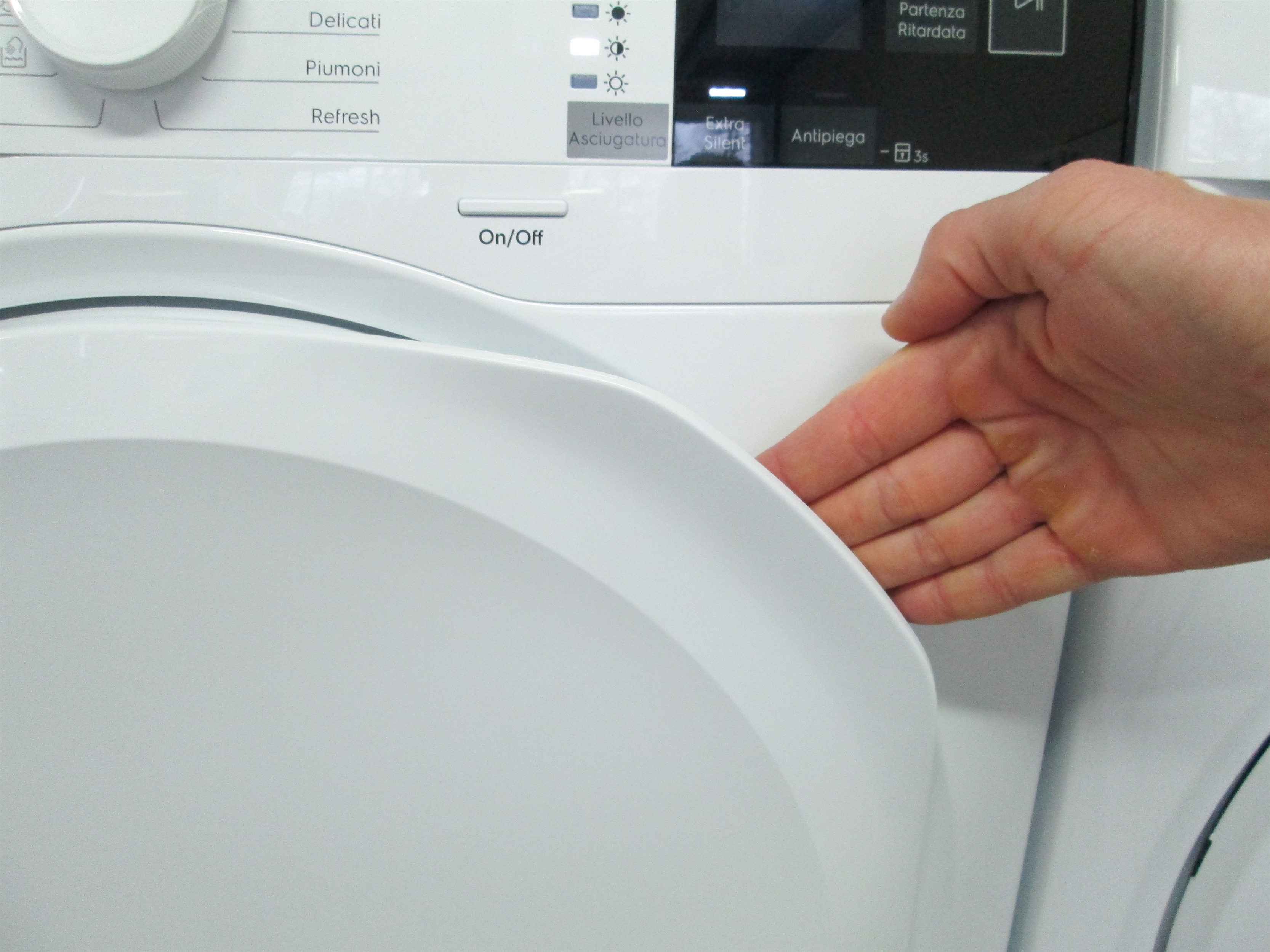 ELECTROLUX EW7HL82W4