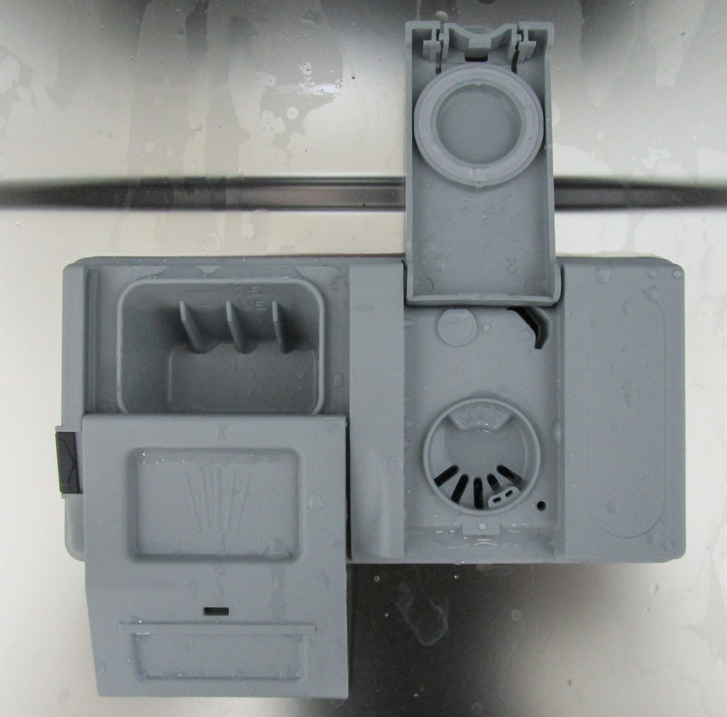 HOTPOINT-ARISTON HFO 3O32 W C X