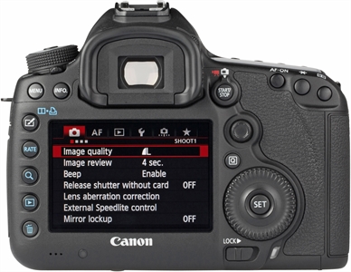 CANON EOS 5D Mark III + 24-105mm IS USM