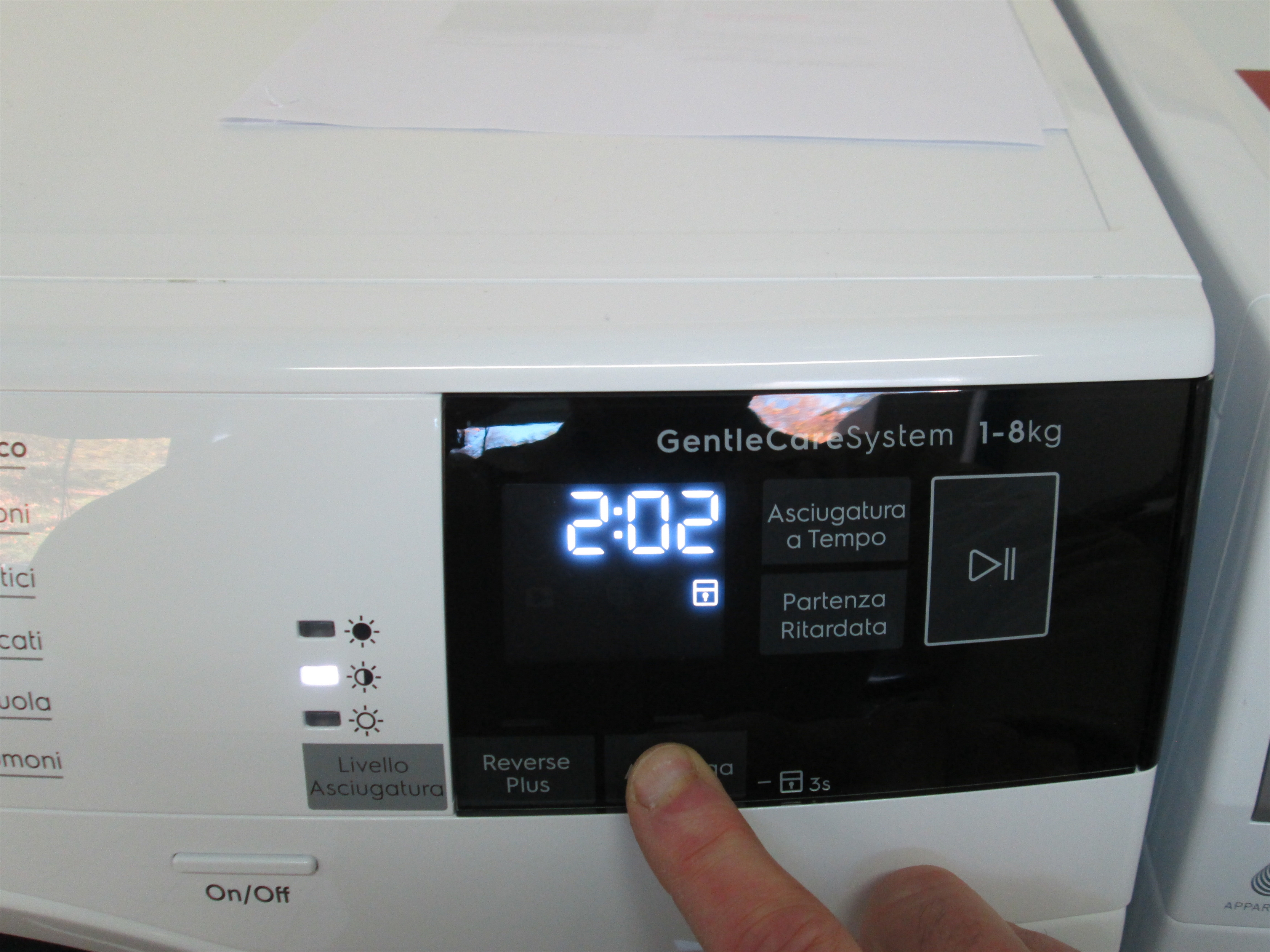 ELECTROLUX EW7HL81B4