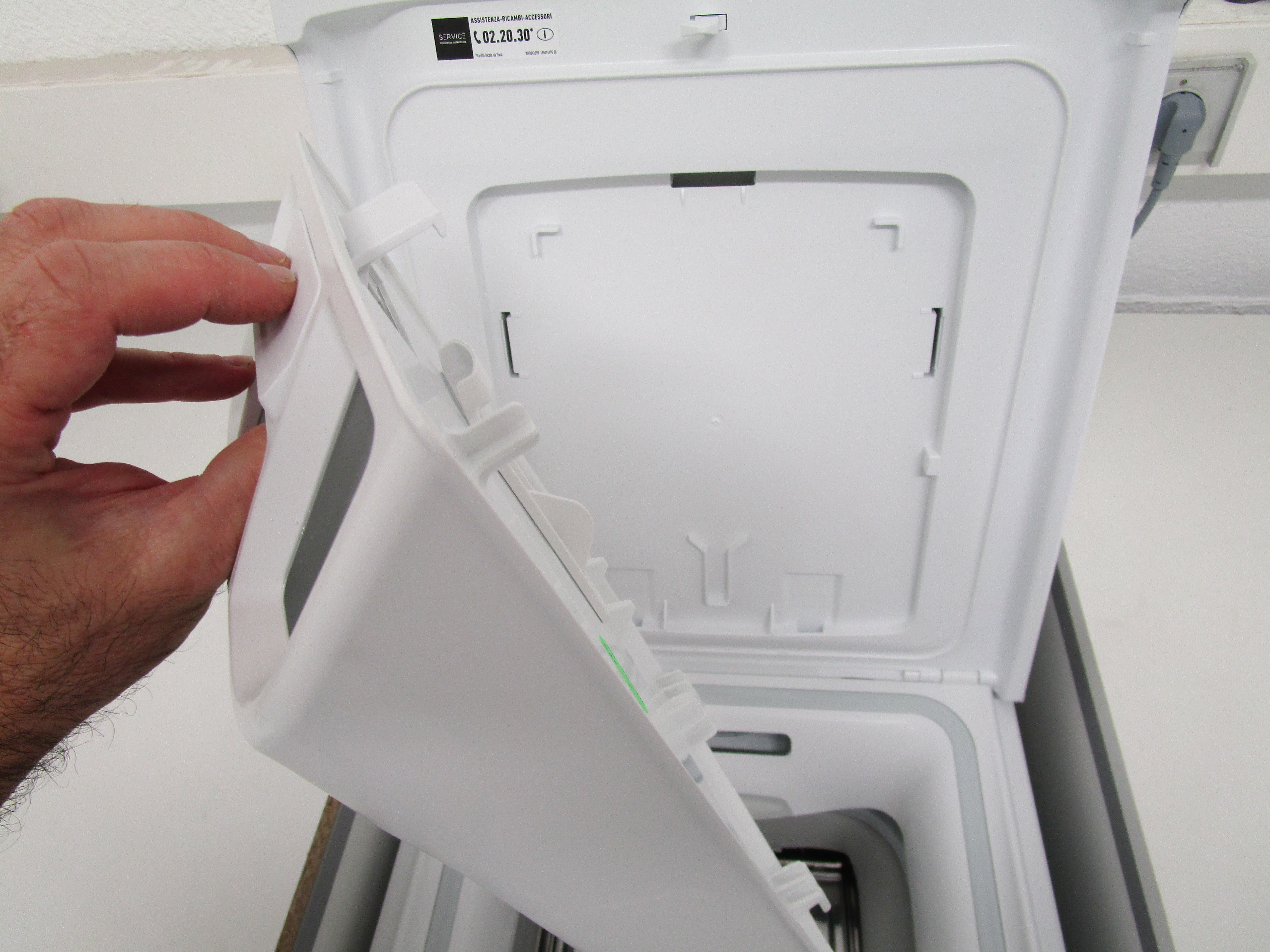 HOTPOINT-ARISTON WMTF 602 L IT