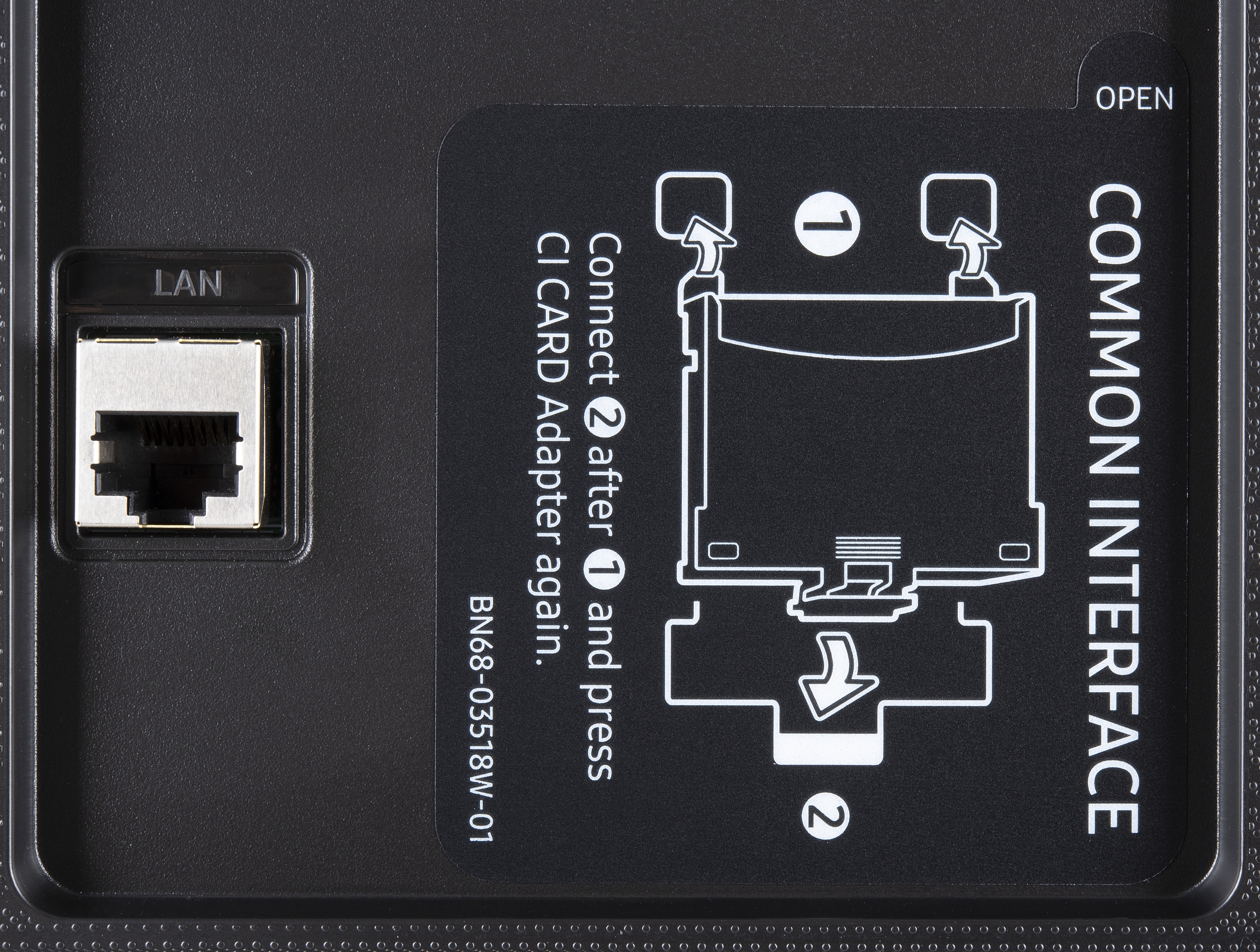 SAMSUNG UE50AU7190UXZT